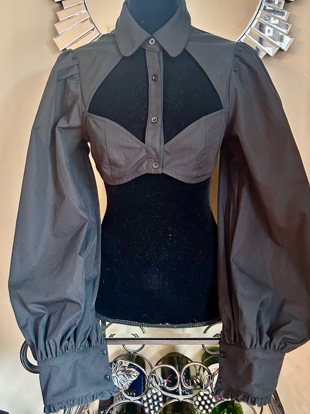 PrettyLittleThing Black Button-Up Cropped Bustier Top